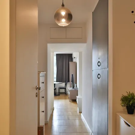 View Marszalkowska By Vaya * Warschau